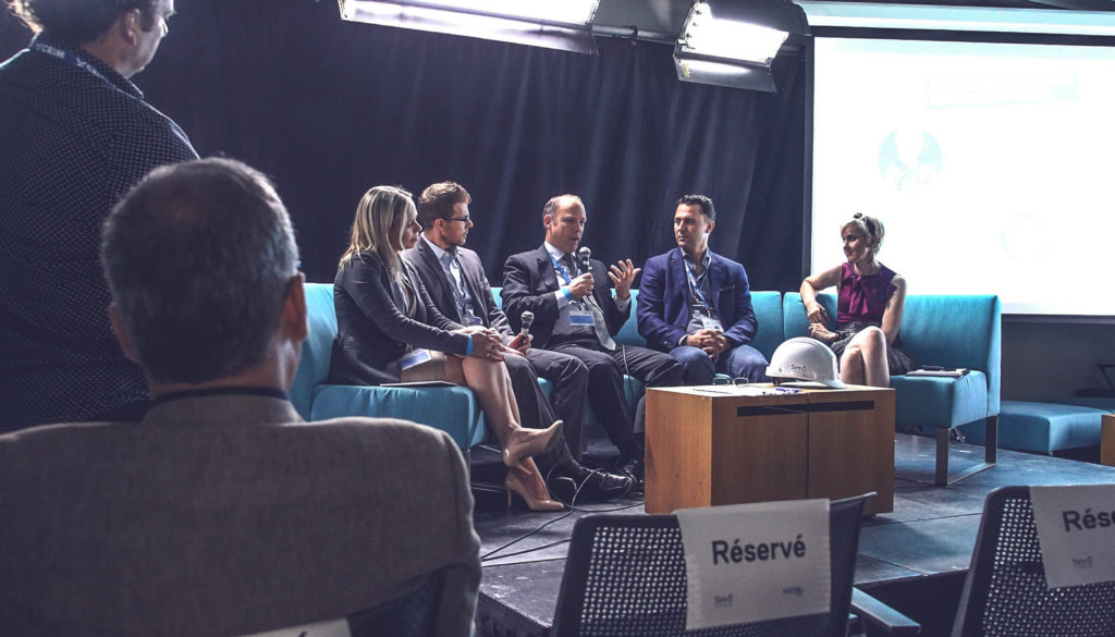 Panel maison et batiment intelligents dans une ville intelligente 2